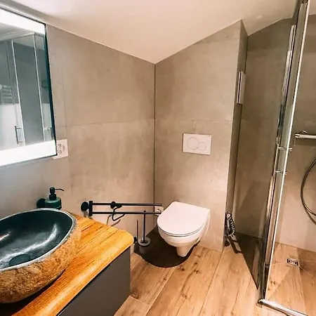 Apartment Lakeside Lela Near Interlaken