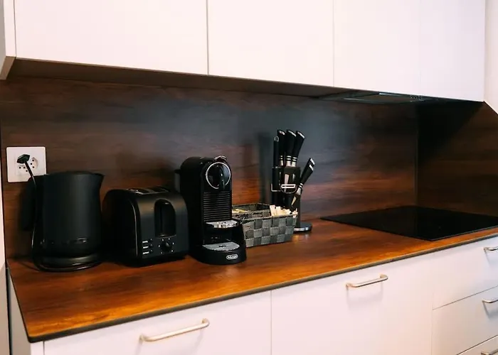 Lakeside Lela Near Interlaken