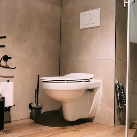 Lakeside Lela Near Interlaken