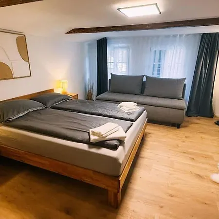 Lakeside Lela Near Interlaken *